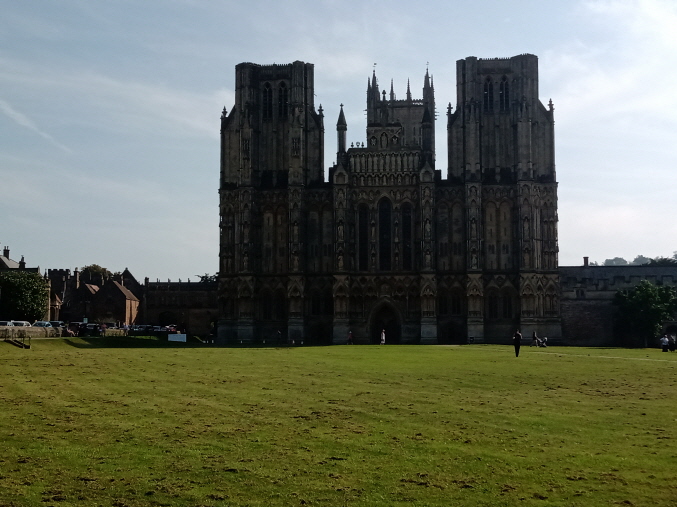 Wells Catherdral